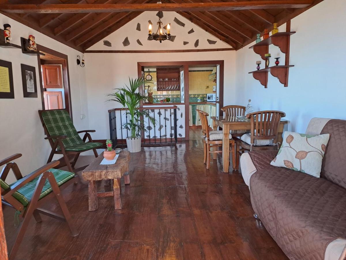 Casa El Faro Holiday home